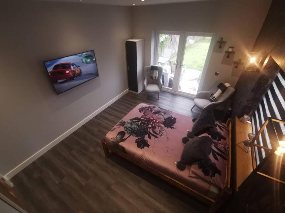 Beautiful Masons Hideaway Studio Apartment 布里真德 外观 照片